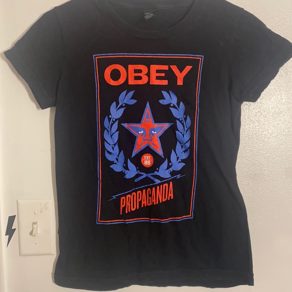 Obey shirt